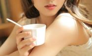 开云体育登录-绿茵硝烟起，2026世界杯A组巅峰对决，哥伦比亚高压制敌，登贝莱独舞破印