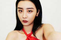 开云体育入口-76人爆冷输广厦，再看浓眉戴维斯如何诠释硬仗之王的真意