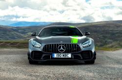 开云体育平台APP-跨界乱斗！浓眉轰40+20统治内线，辽宁队决胜局窒息攻防带走热火