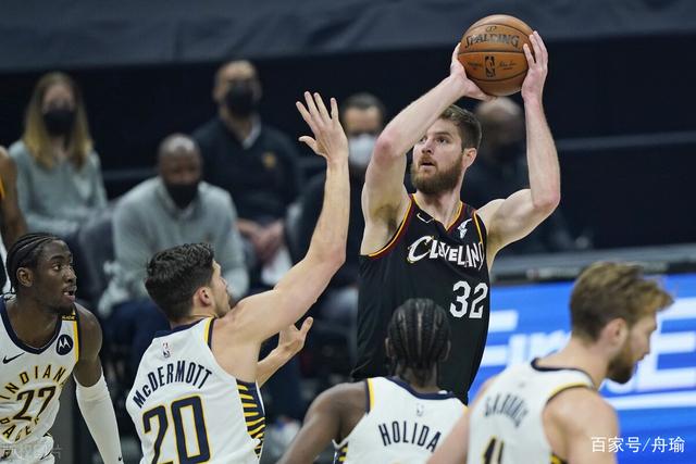 中国男篮翻盘奇才，萨博尼斯关键制胜