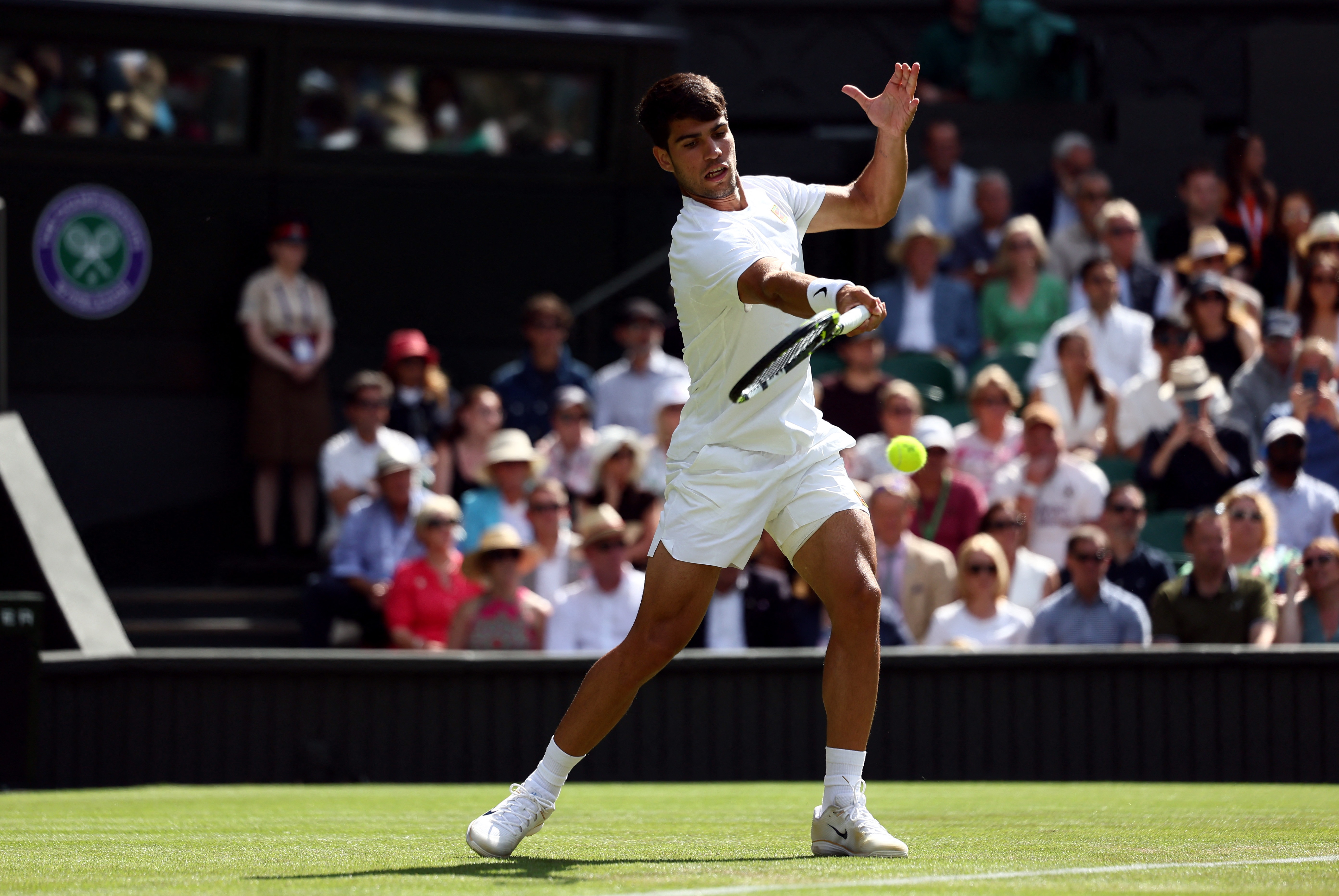 英国网球队横扫澳大利亚网球队,阿尔卡拉斯高光表现 英国网球队横扫澳大利亚网球队,阿尔卡拉斯高光表现