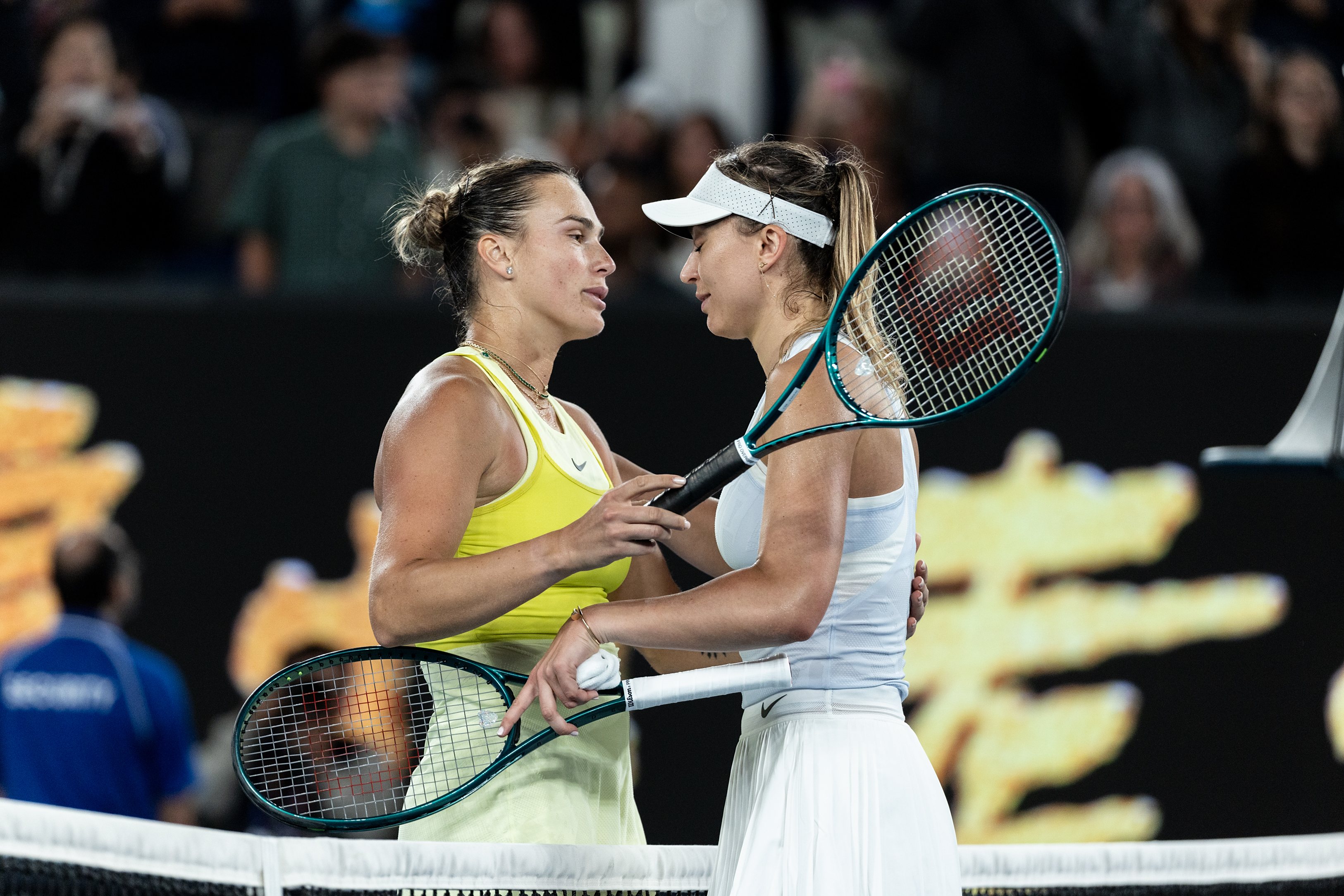 包含澳大利亚网球队碾压欧洲网球队，瓦林卡制霸全场的词条