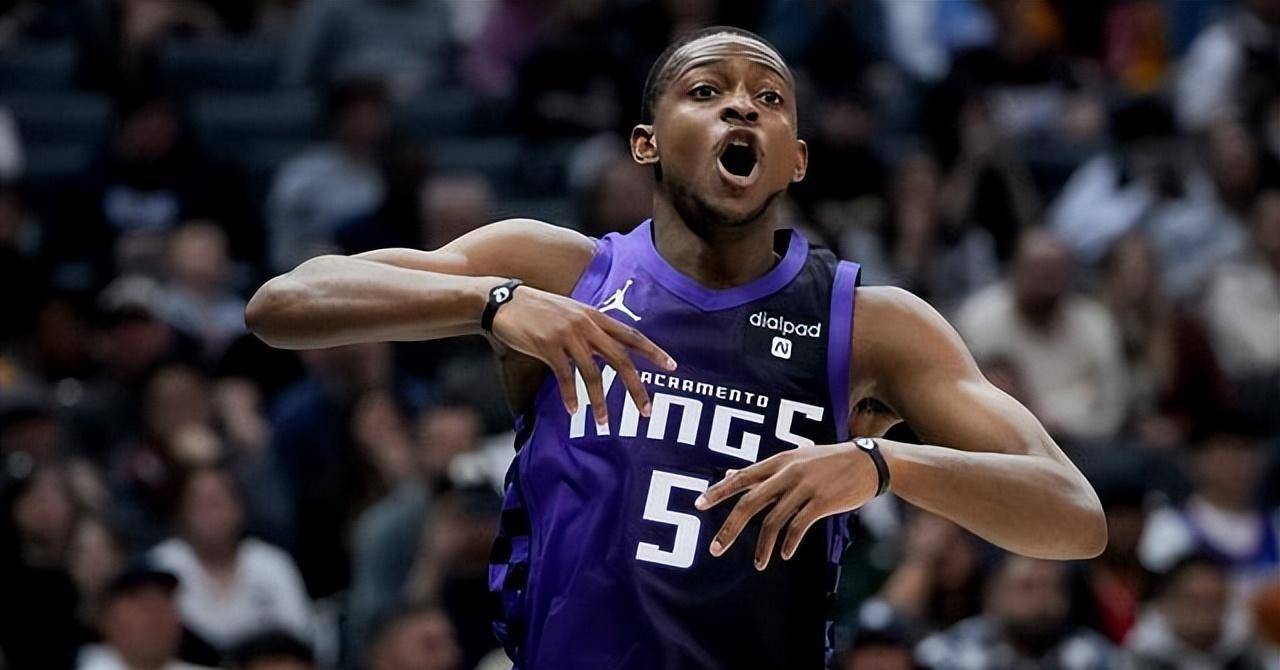 快船险胜奇才,福克斯完成帽子戏法 快船险胜奇才,福克斯完成帽子戏法