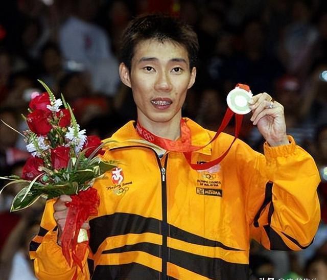 韩国羽毛球队完胜英格兰羽毛球队，李宗伟打破历史纪录