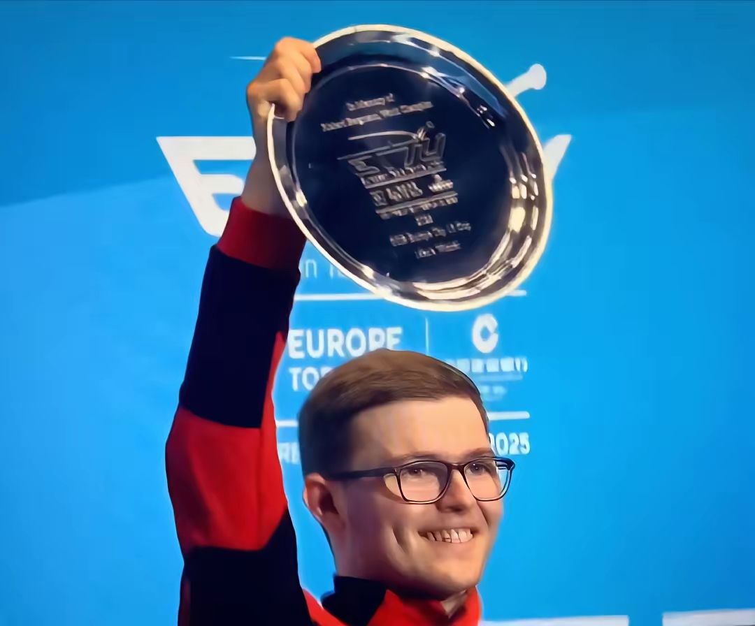 亚洲杯选手发挥出色,荣膺最佳MVP 亚洲杯选手发挥出色,荣膺最佳MVP