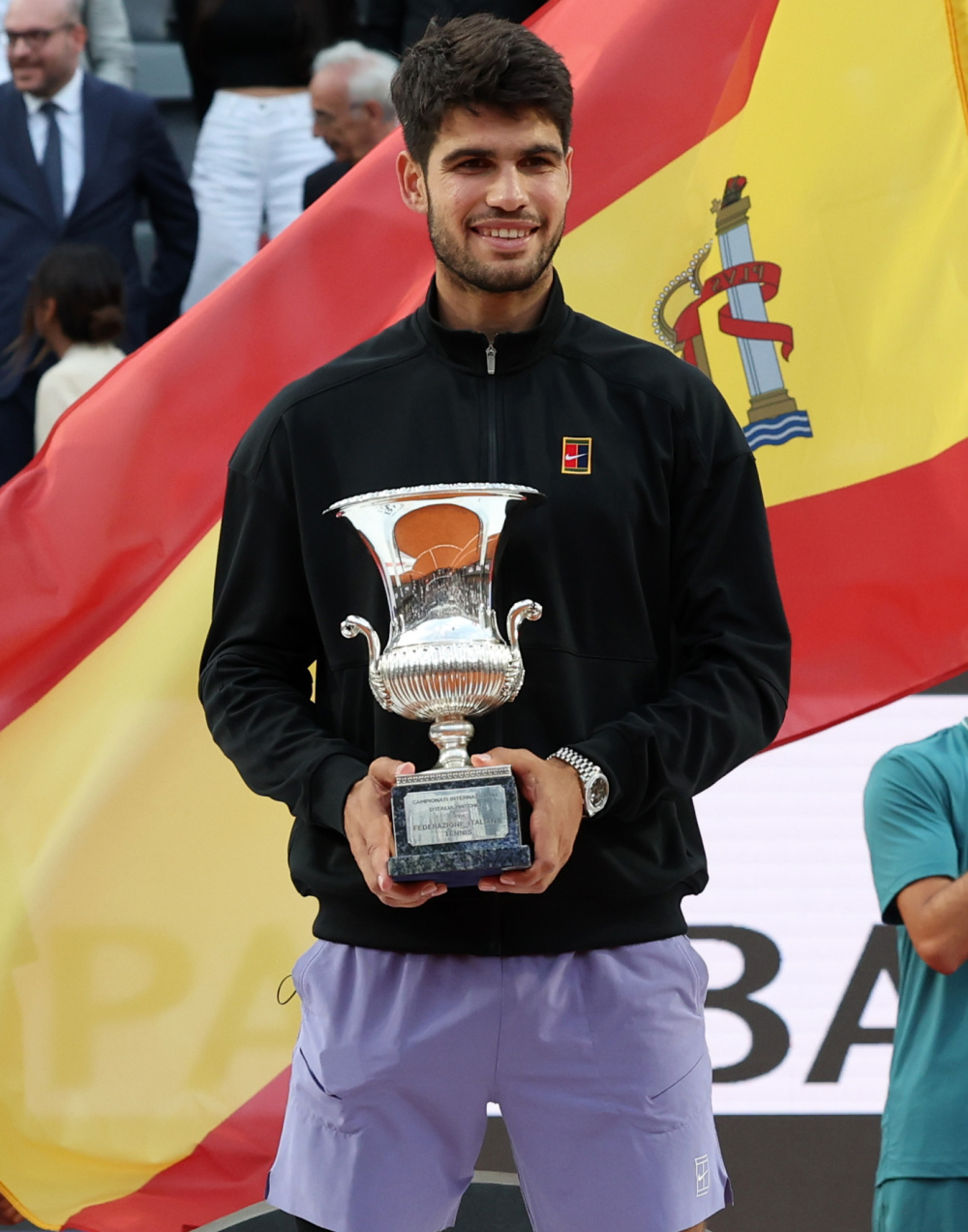 包含ATP总决赛绝杀澳网，阿尔卡拉斯惊艳四座的词条