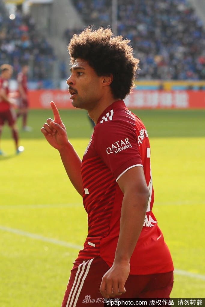 乌克兰横扫曼城，格纳布里高光表现