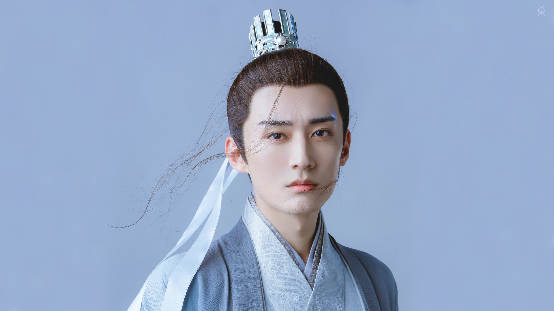 银绿旋风撼围场，阿隆索擎旗，阿斯顿马丁轻取背后的战略革命